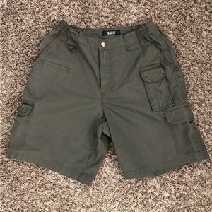 5.11 Tactical Men’s Cargo Shorts 32 Waist